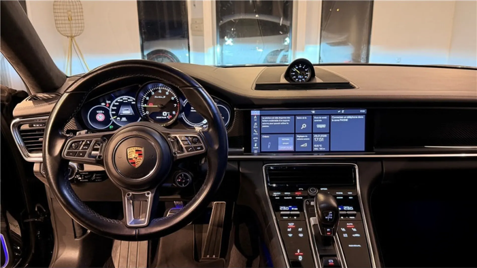 Porsche PANAMERA — photo 21