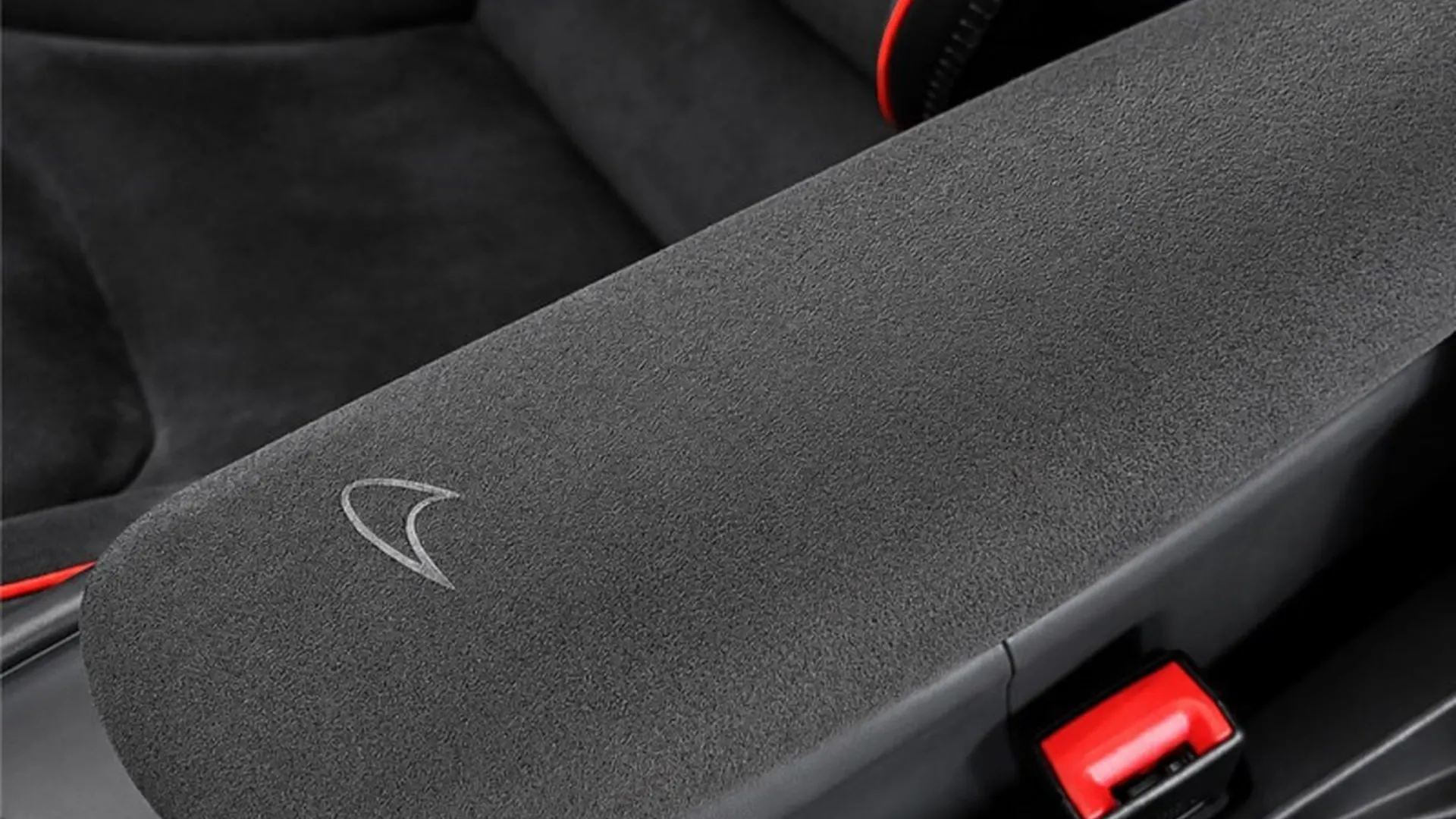 McLaren MCLAREN ARTURA — photo 19