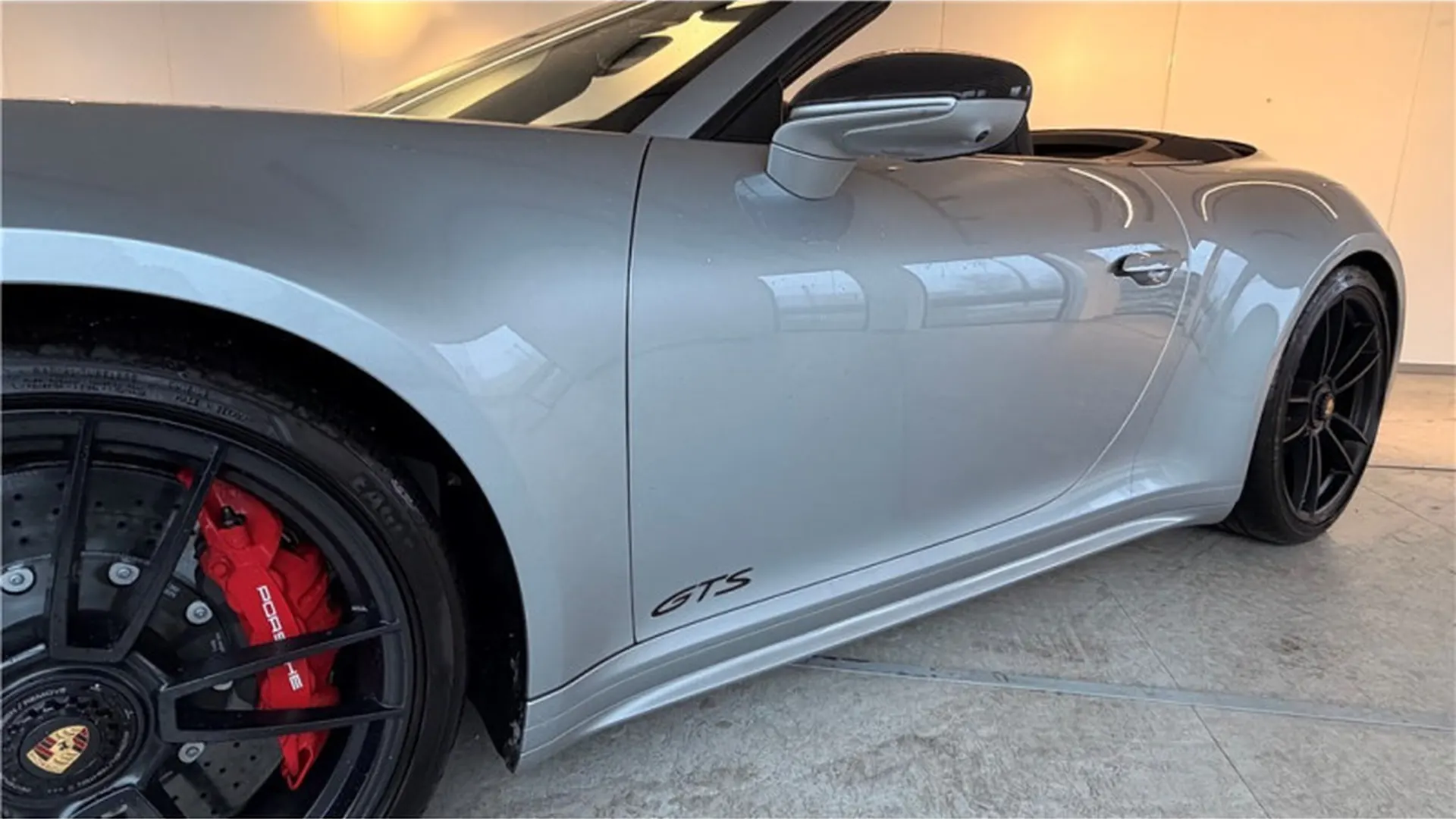Porsche 911 — photo 6