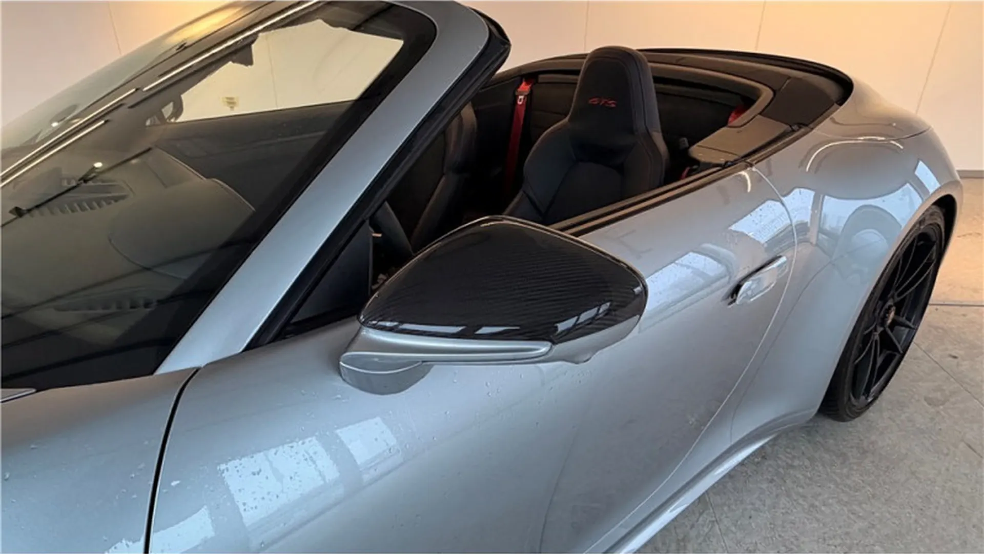 Porsche 911 — photo 7