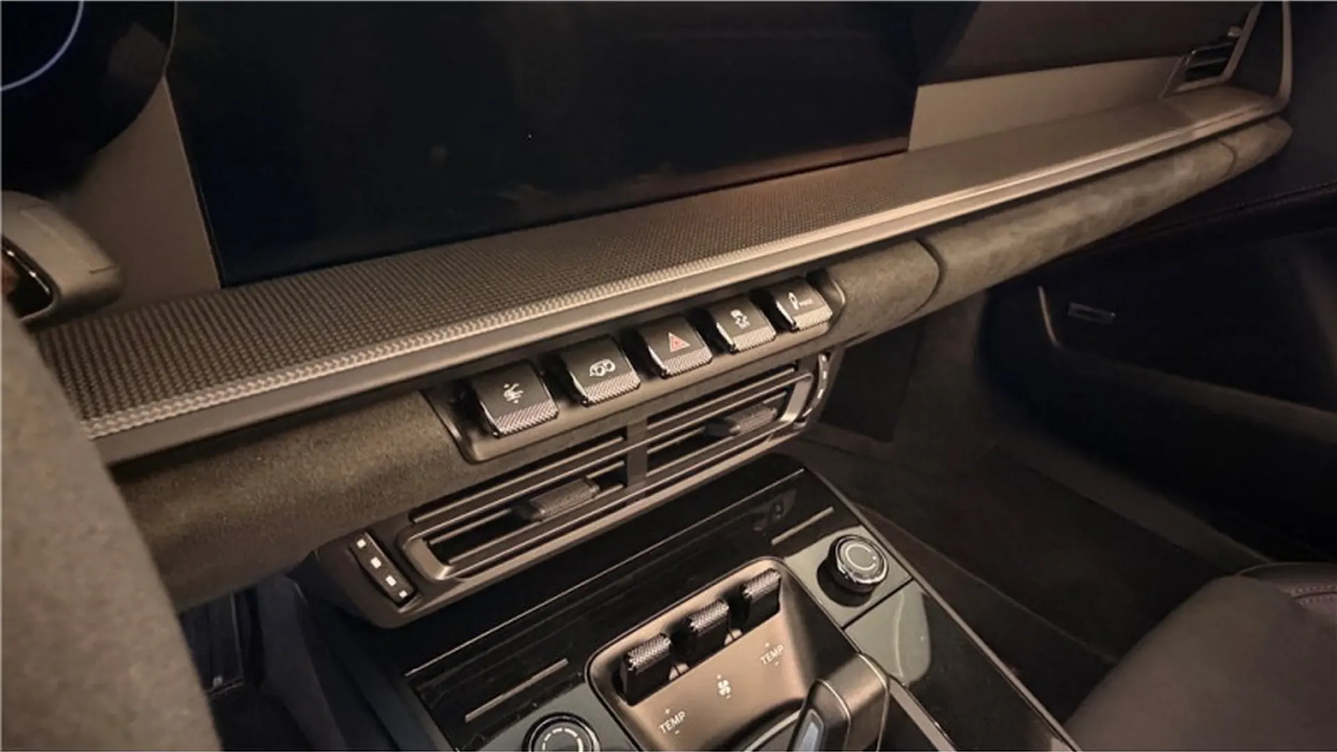 Porsche 911 — photo 15