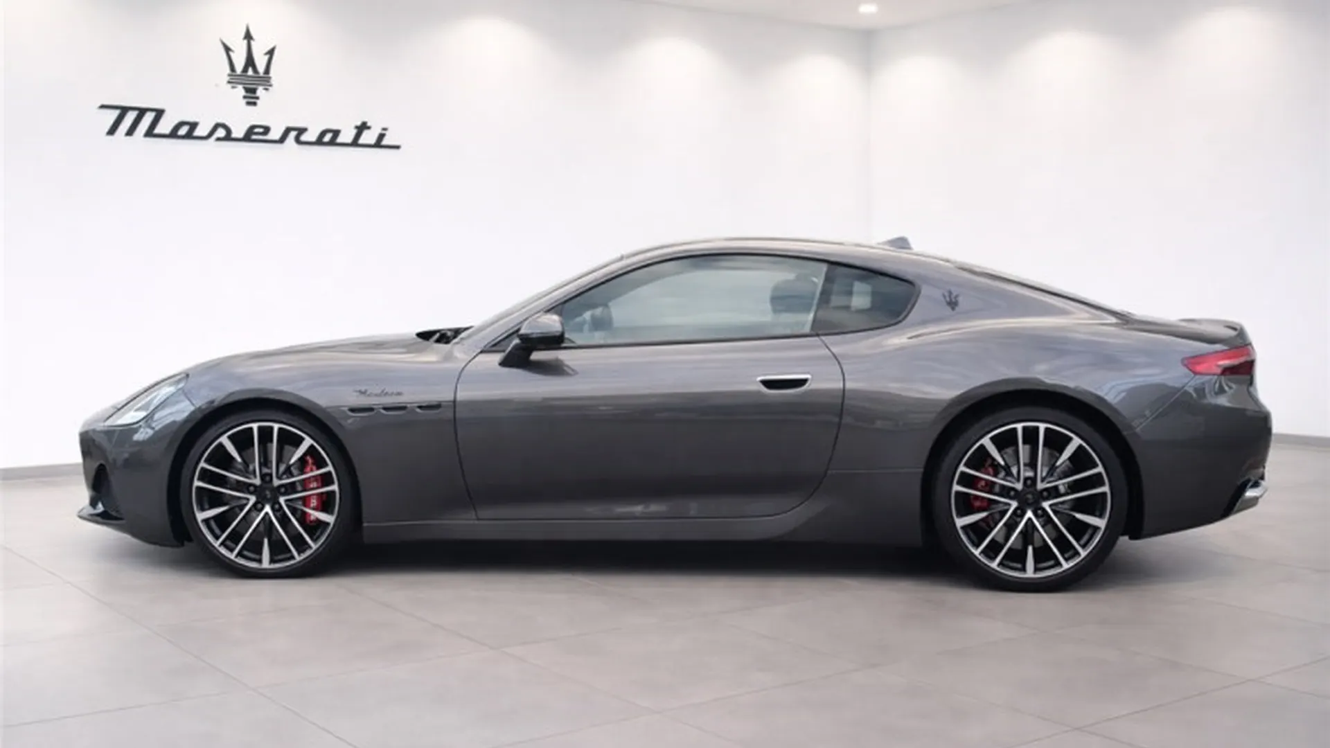 Maserati GRANTURISMO — photo 5