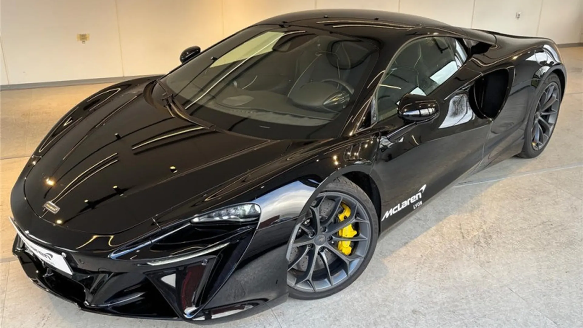McLaren MCLAREN ARTURA — photo 3