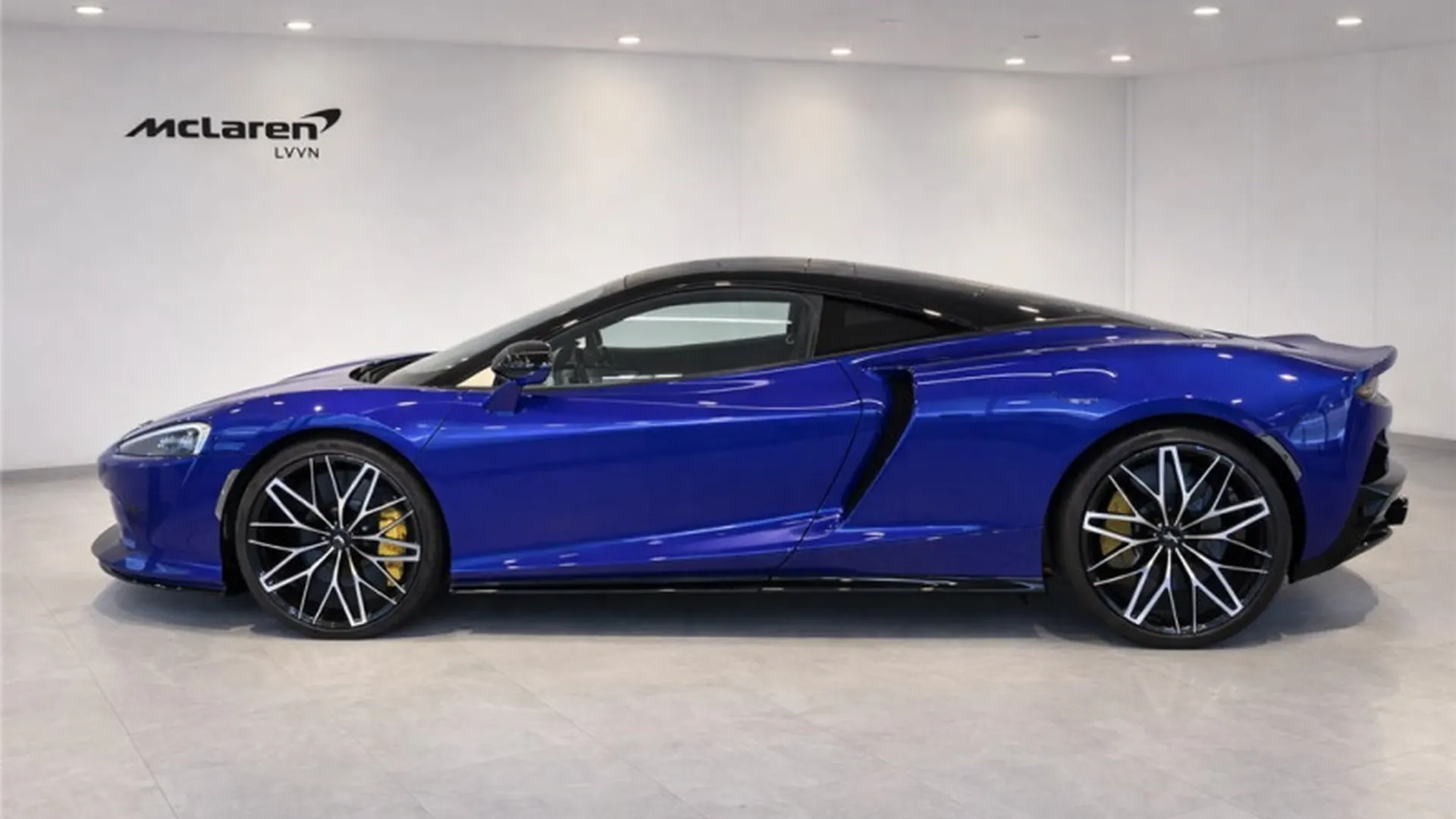 McLaren MCLAREN GT — photo 15