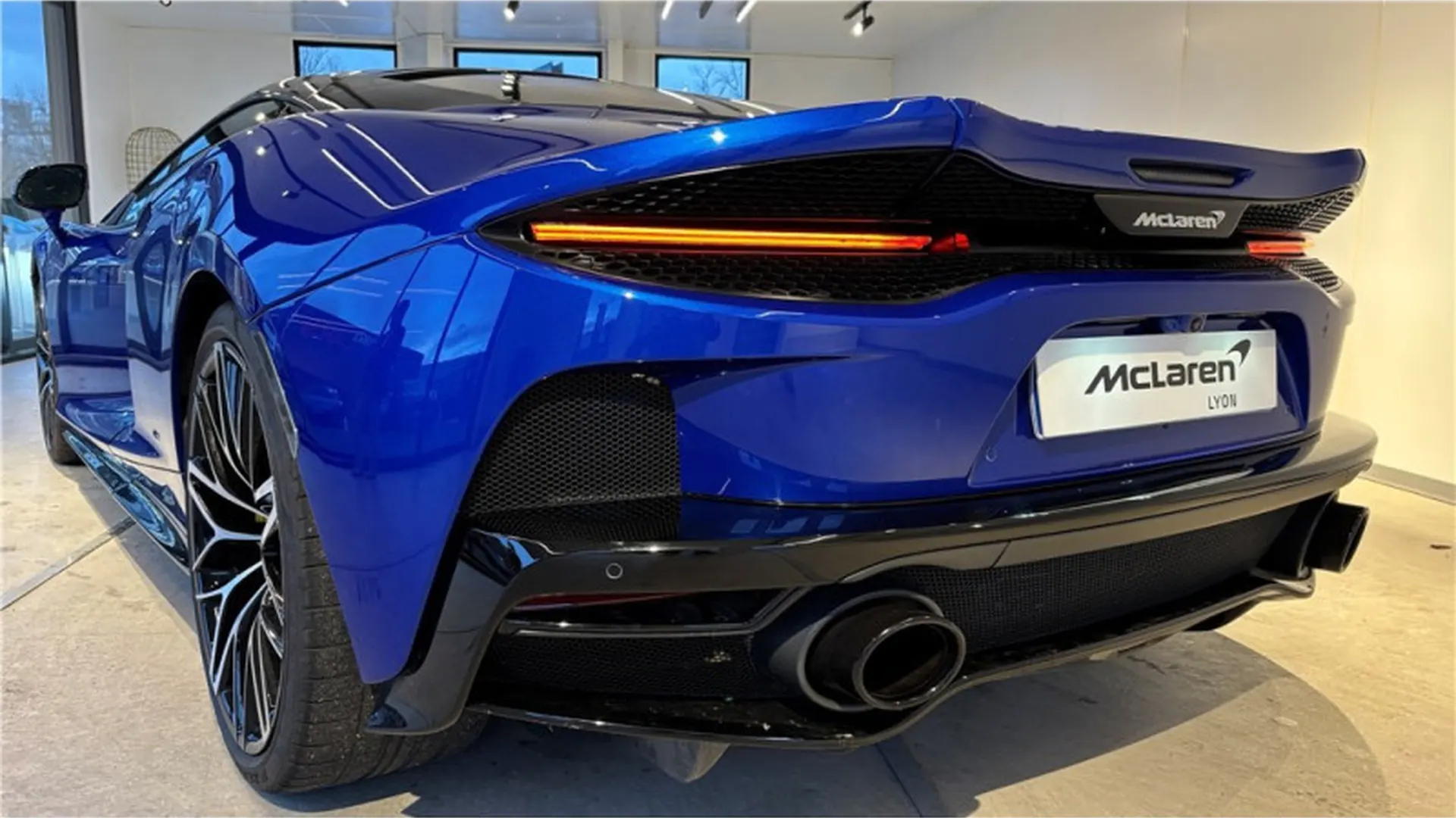 McLaren MCLAREN GT — photo 3