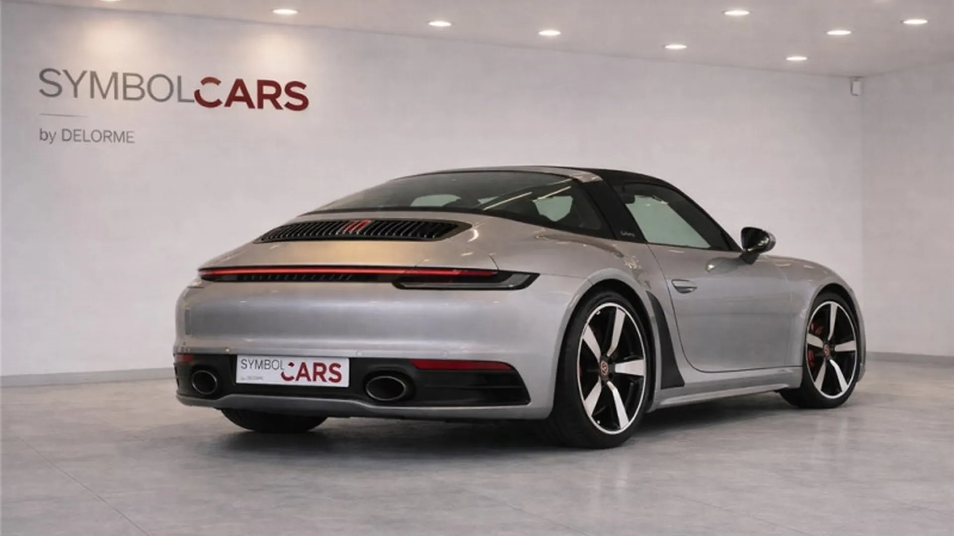 Porsche 911 — photo 5