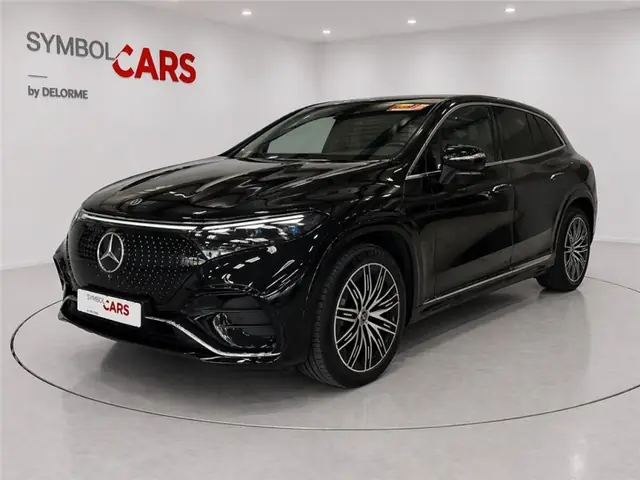 Mercedes EQS SUV