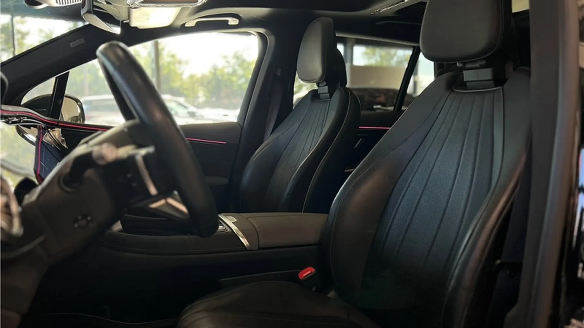 Mercedes EQS SUV — photo 8