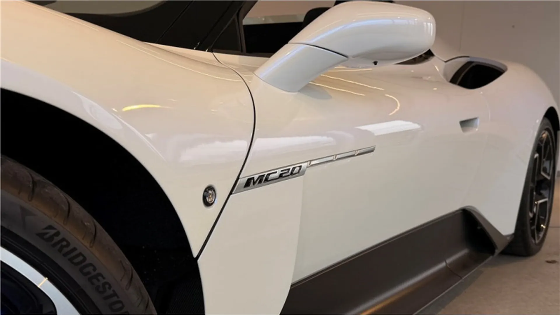 Maserati MC20 CIELO — photo 4