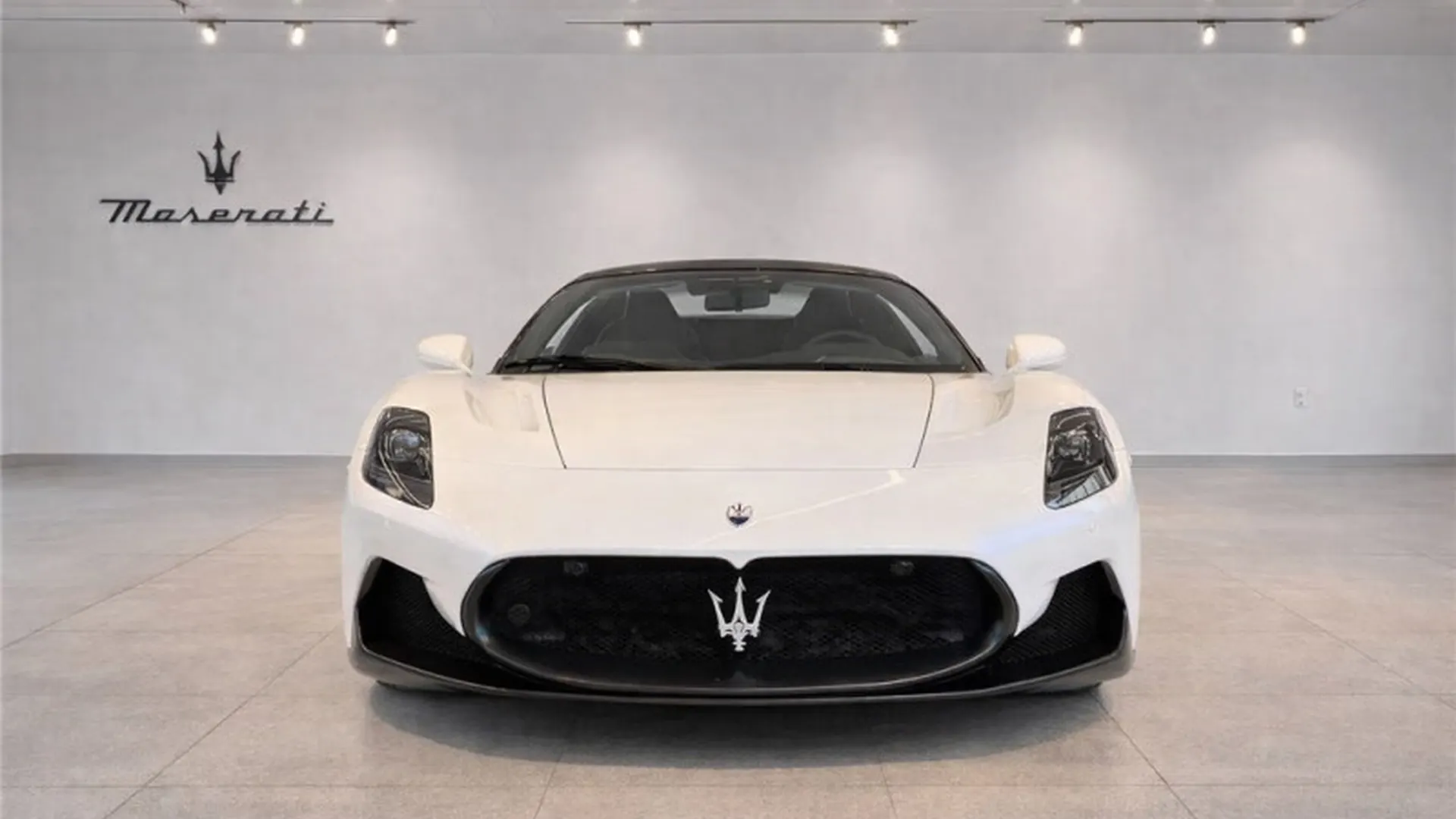 Maserati MC20 CIELO — photo 2