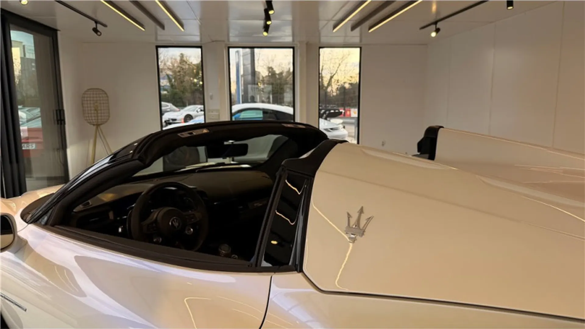 Maserati MC20 CIELO — photo 5