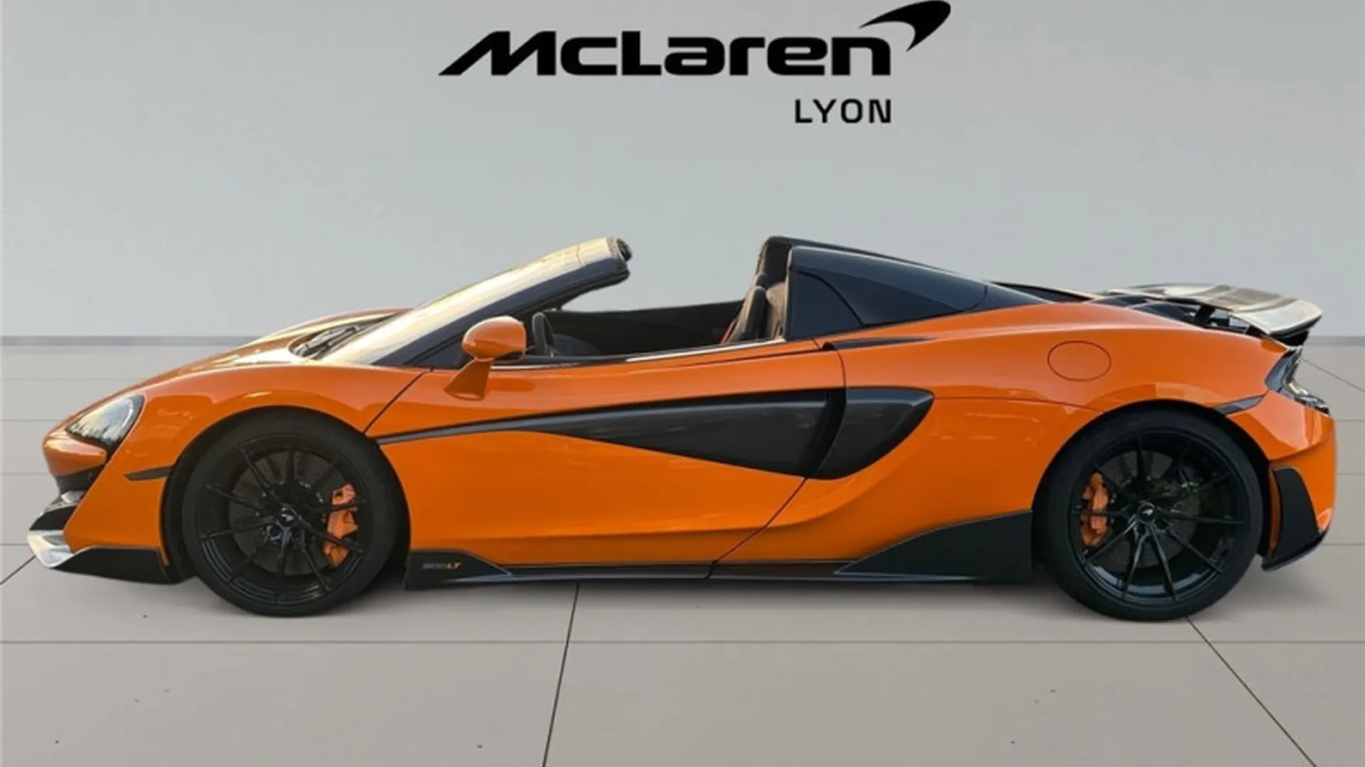 McLaren 600LT — photo 34