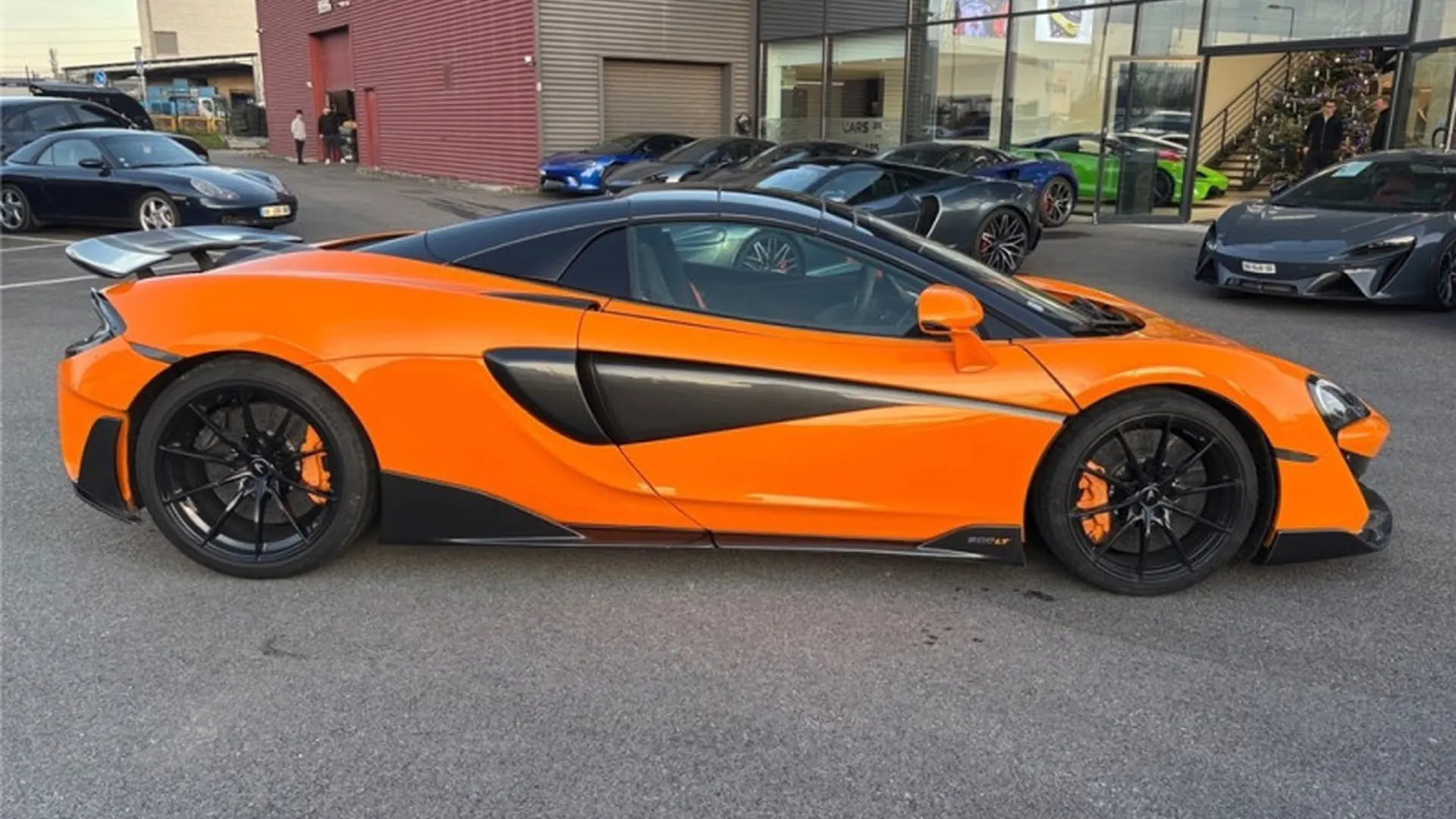McLaren 600LT — photo 28