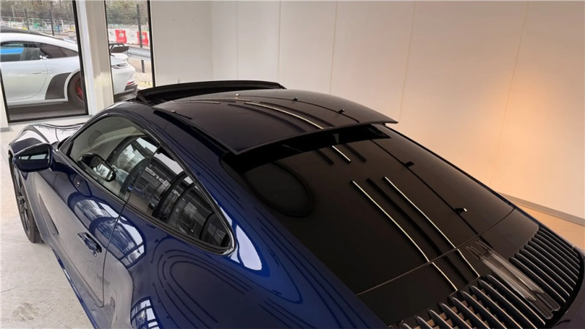 Porsche 911 — photo 5