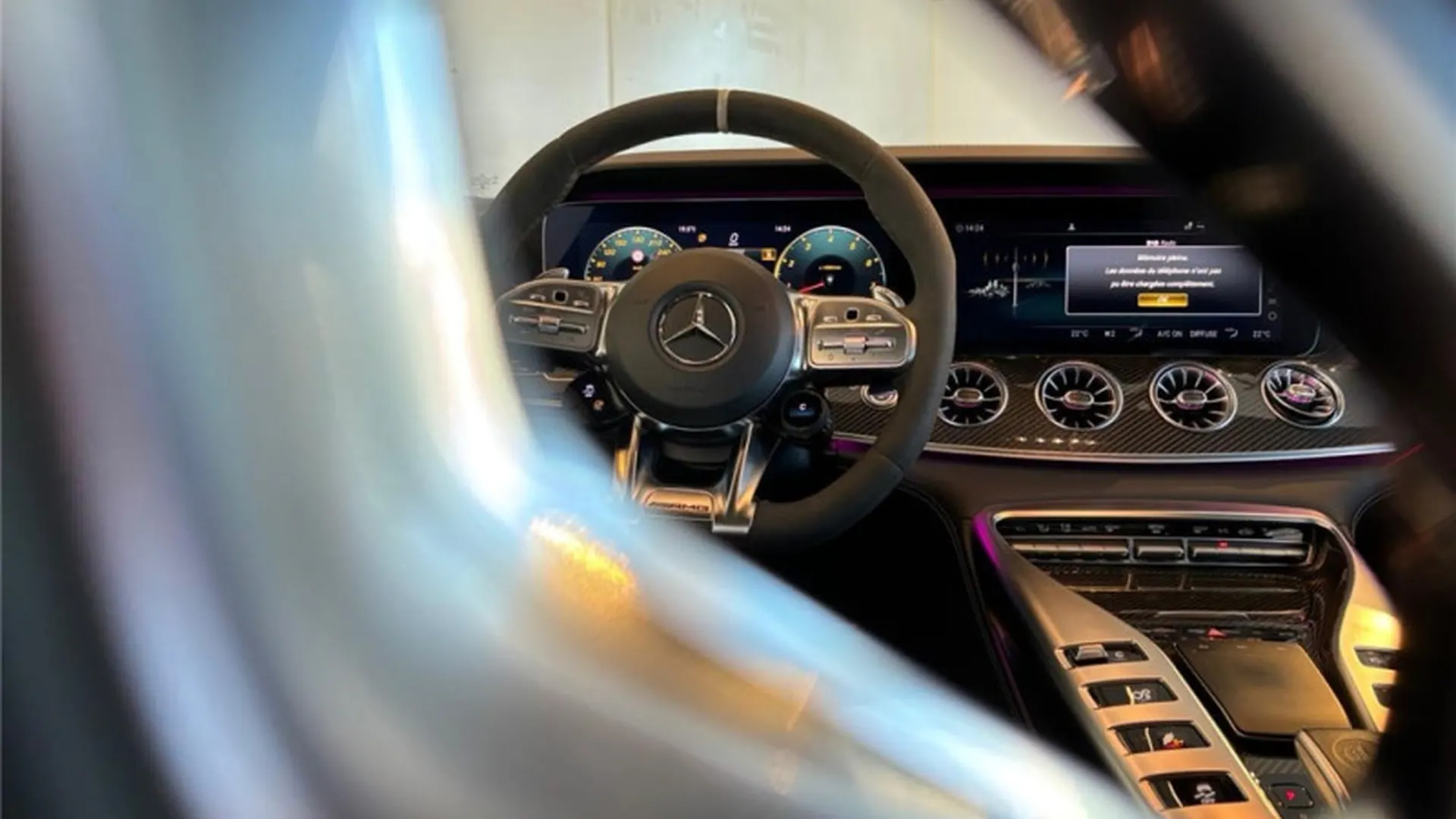Mercedes AMG GT — photo 10
