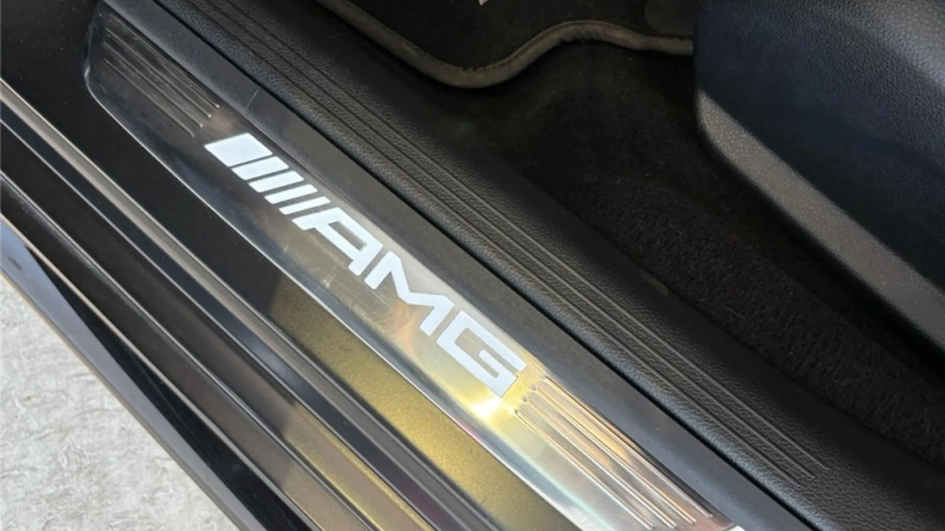 Mercedes AMG GT — photo 16