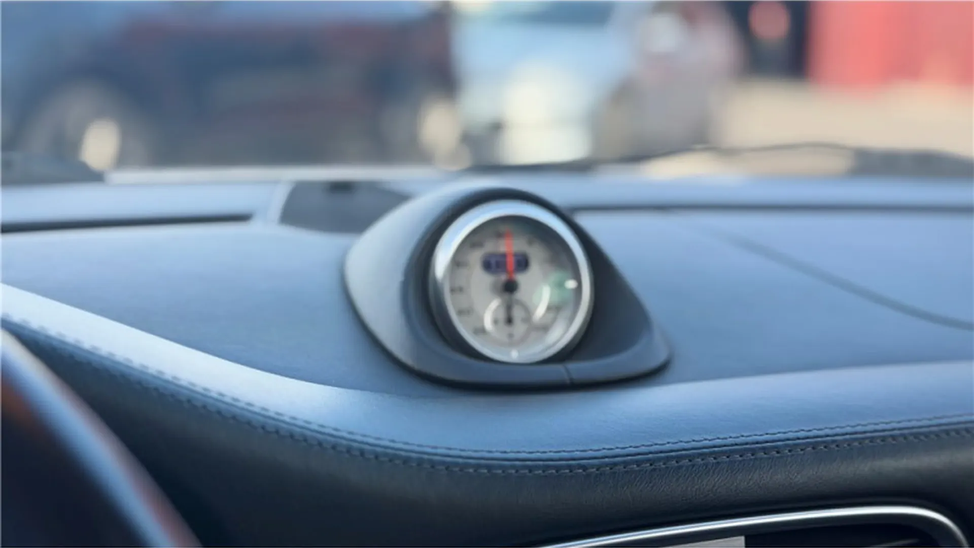 Porsche 911 — photo 10
