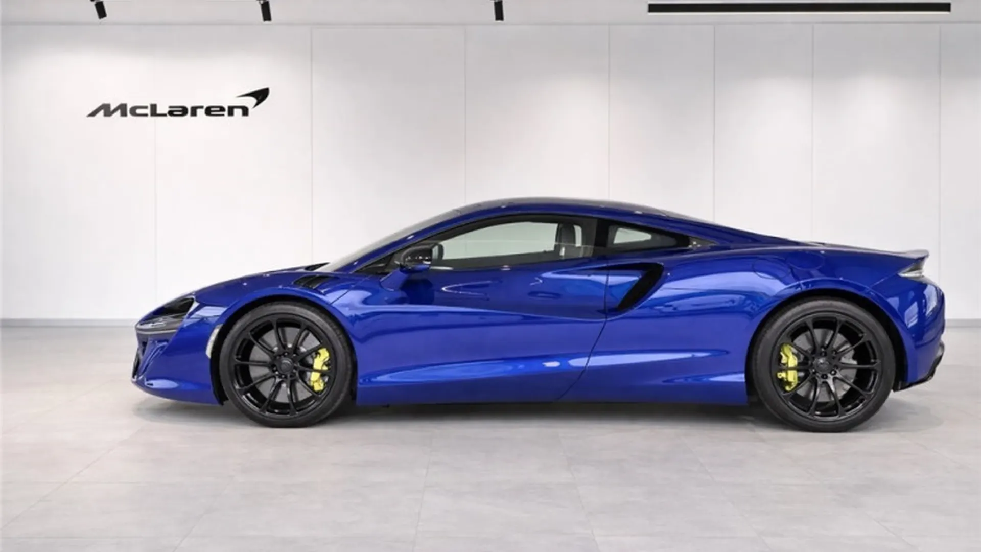 McLaren MCLAREN ARTURA — photo 2