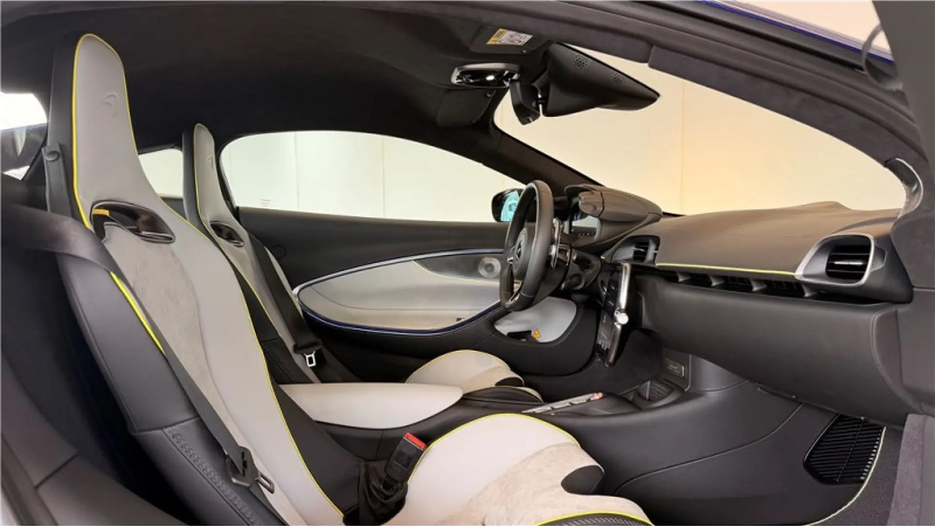 McLaren MCLAREN ARTURA — photo 8