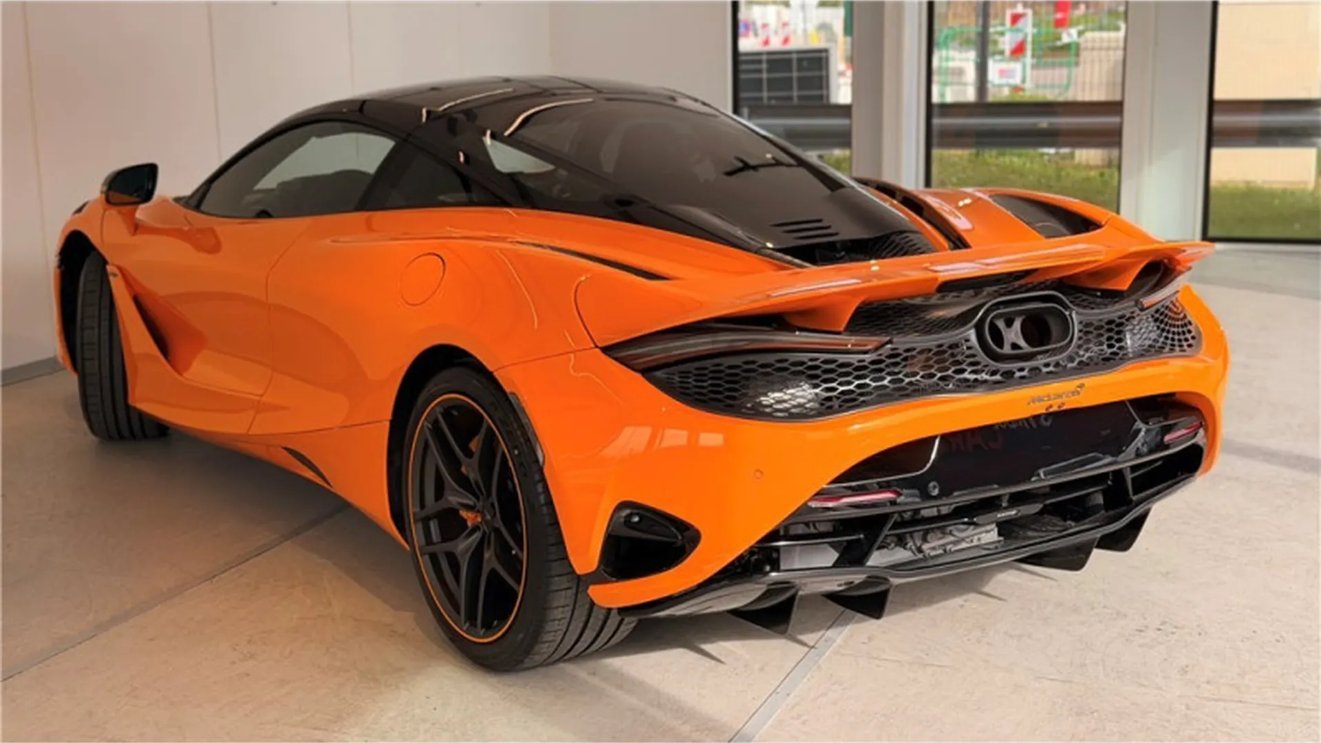 McLaren MCLAREN 750 S — photo 6
