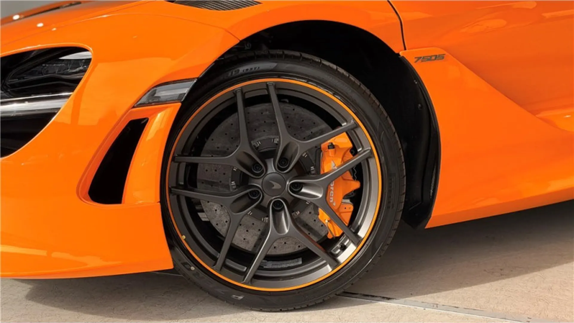 McLaren MCLAREN 750 S — photo 8