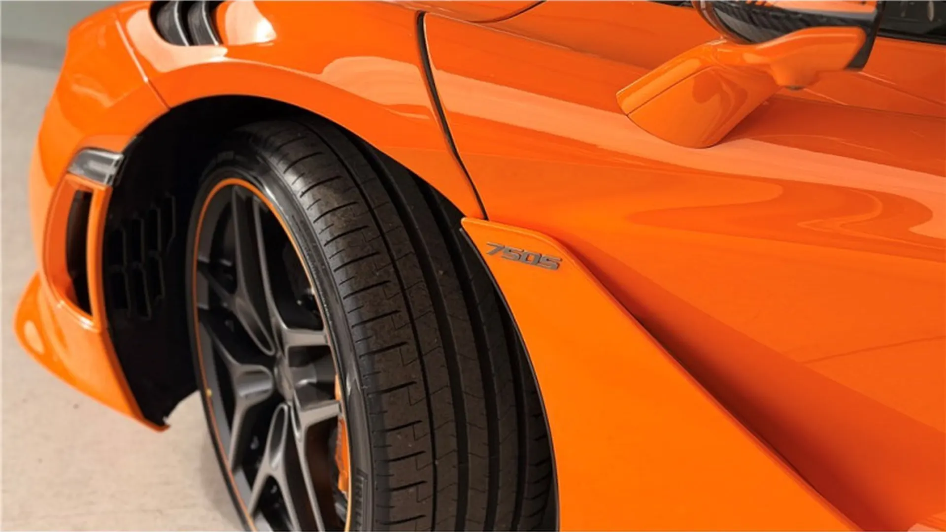 McLaren MCLAREN 750 S — photo 9