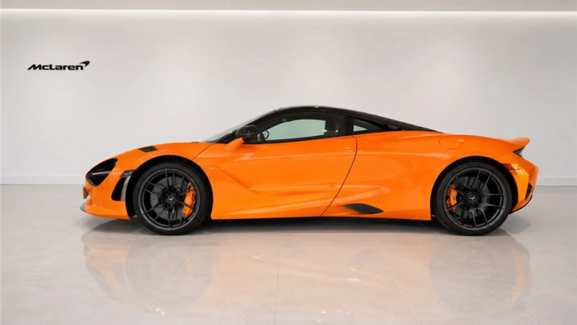 McLaren MCLAREN 750 S — photo 2