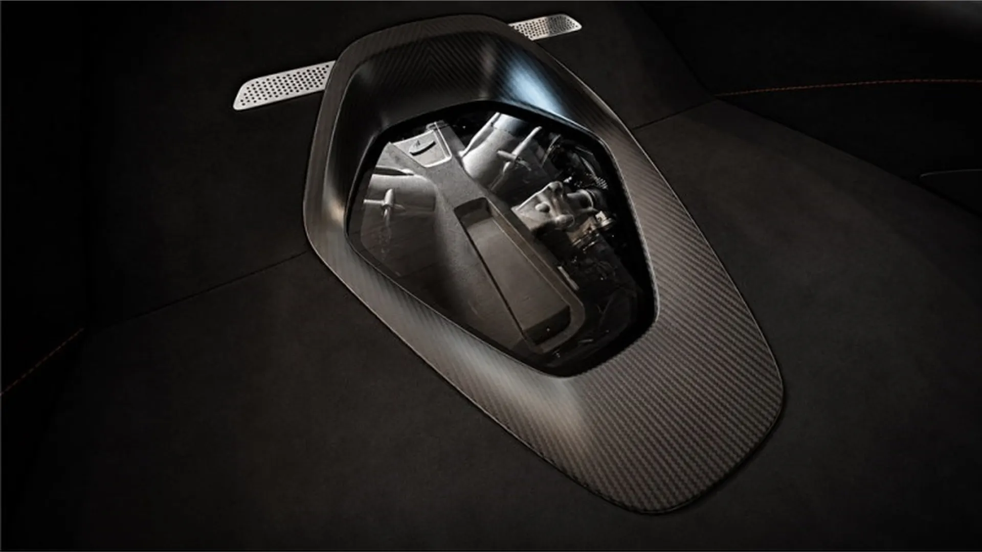 McLaren MCLAREN 750 S — photo 31