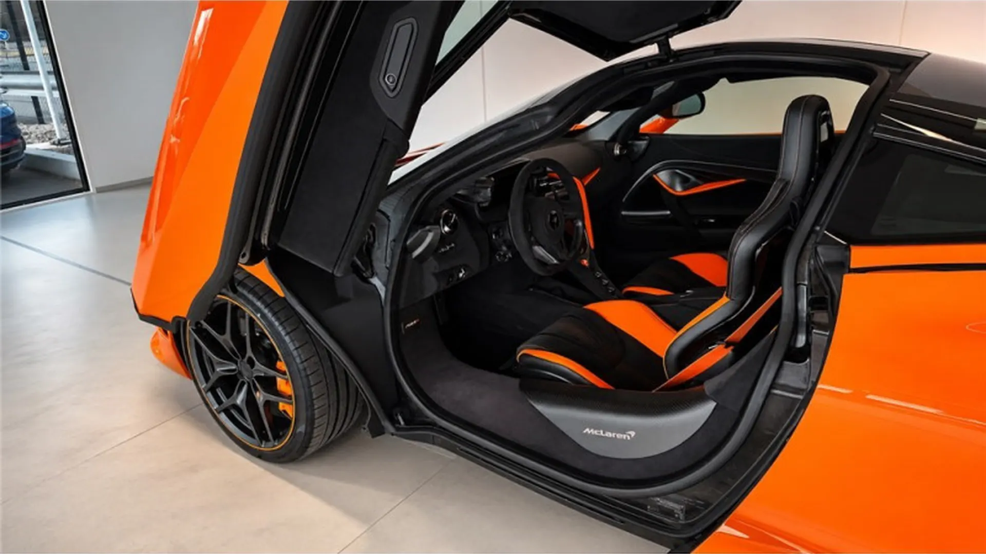 McLaren MCLAREN 750 S — photo 15