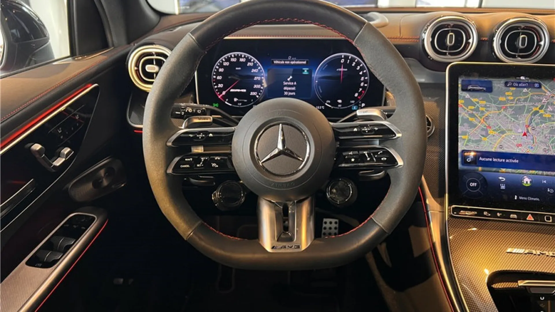 Mercedes-Benz GLC — photo 16