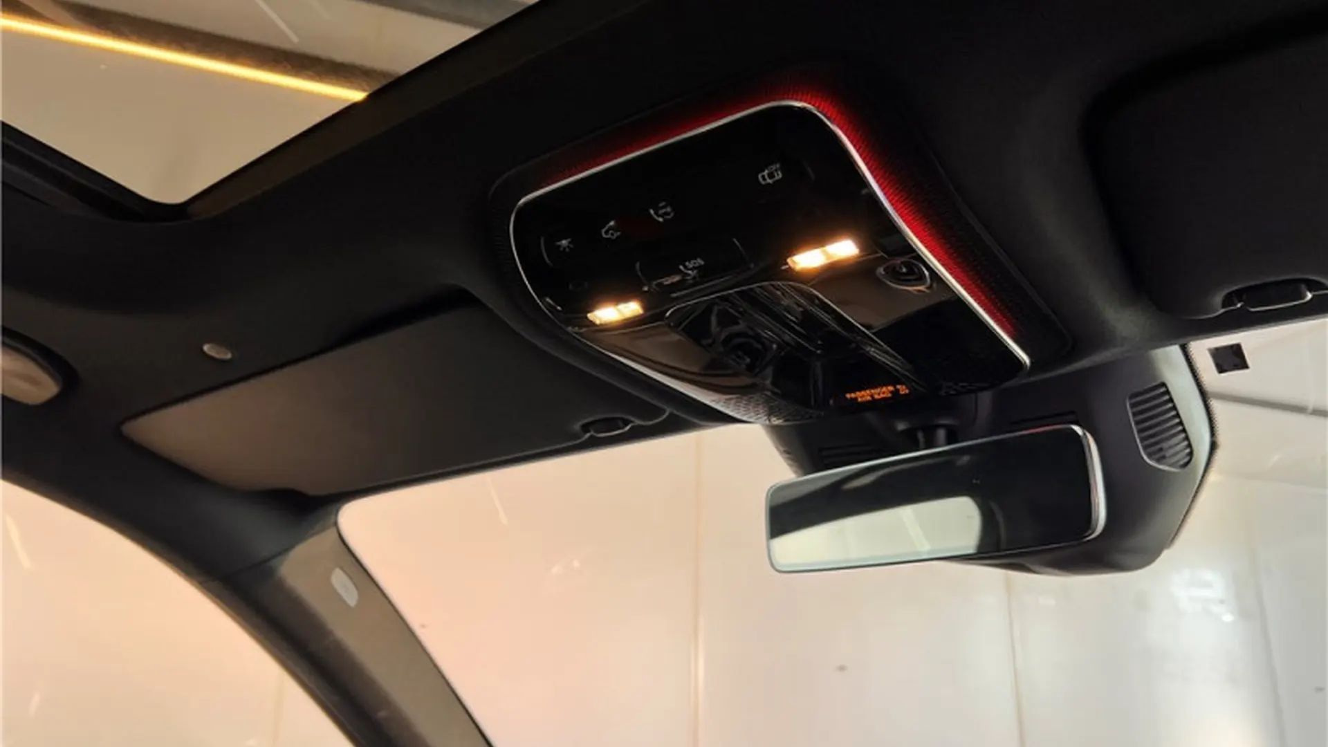 Mercedes-Benz GLC — photo 27