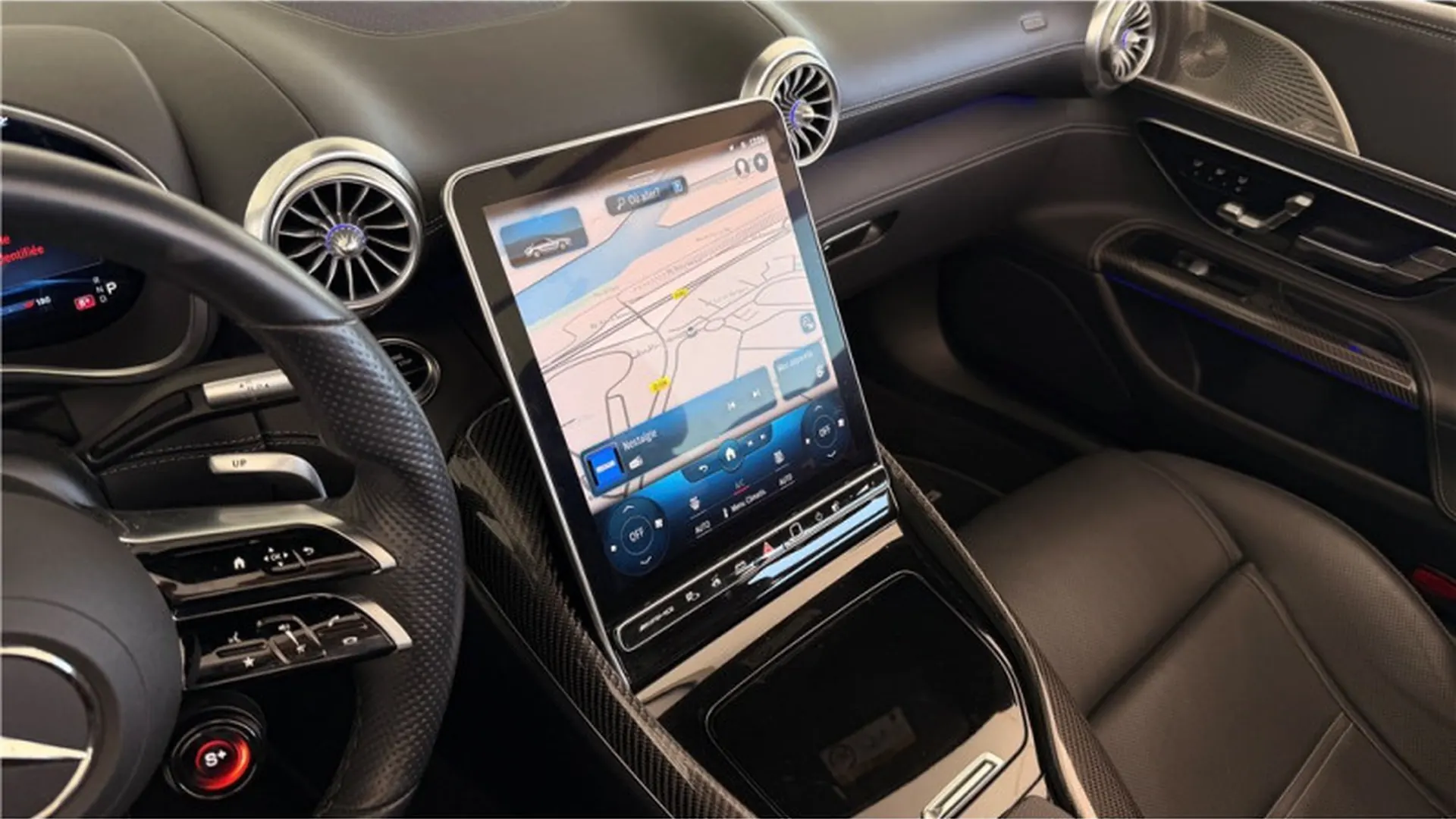 Mercedes-Benz SL — photo 12