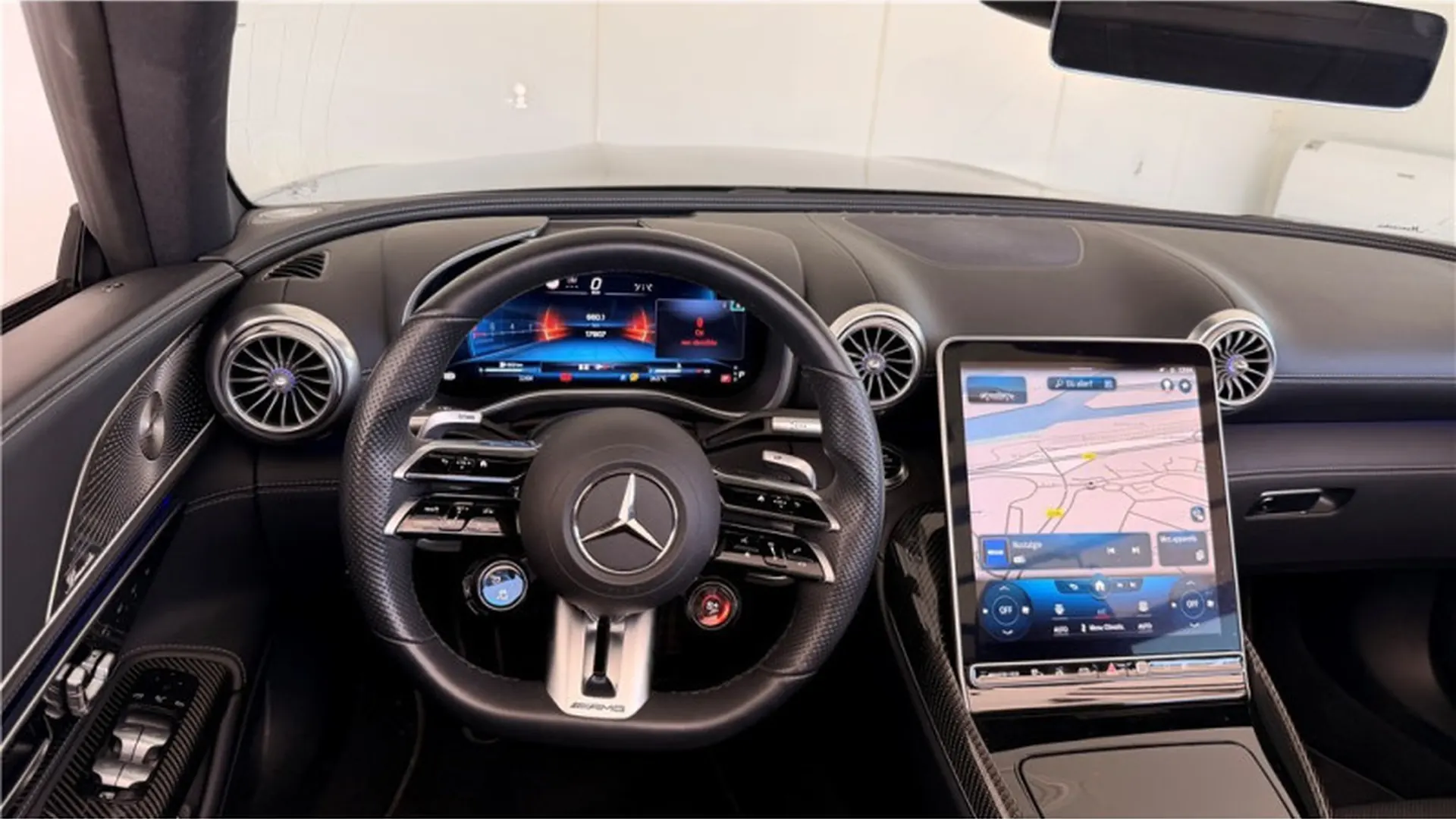 Mercedes-Benz SL — photo 10