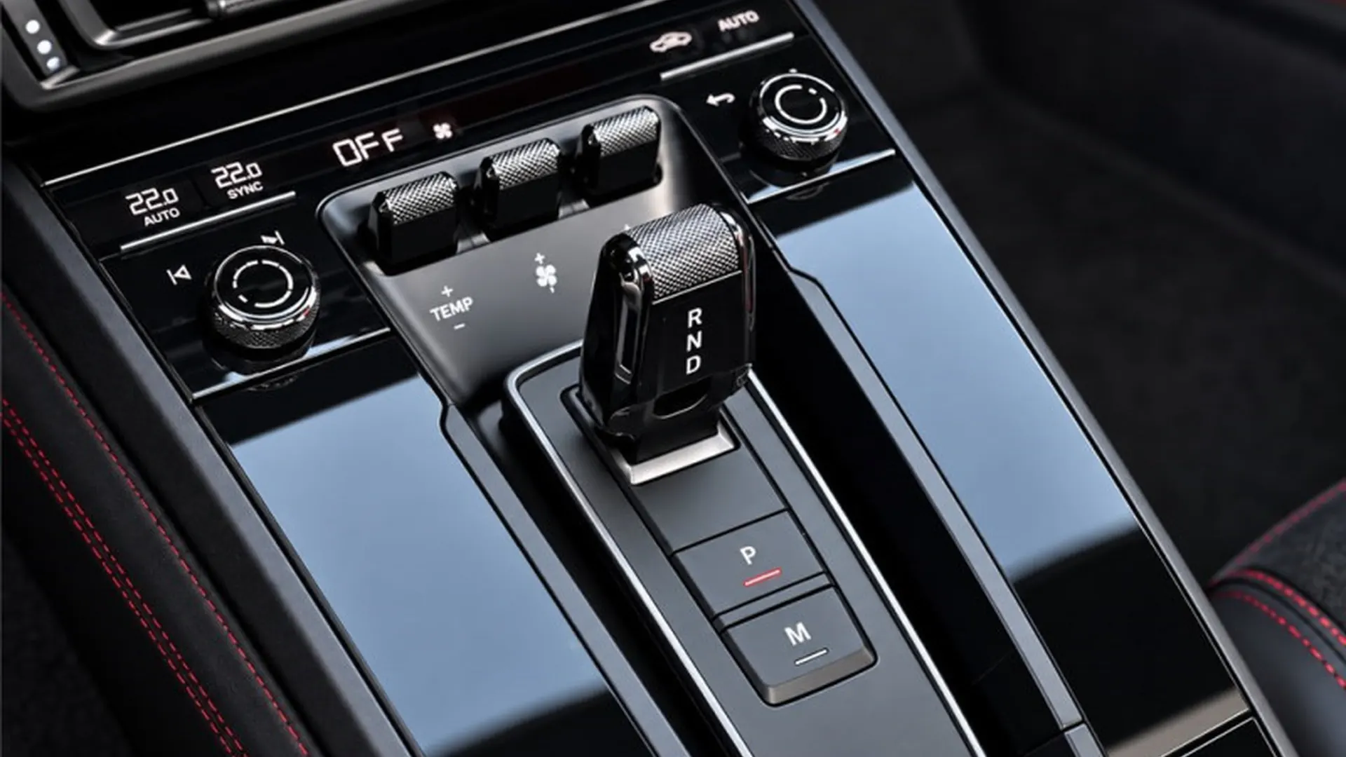 Porsche 911 — photo 10