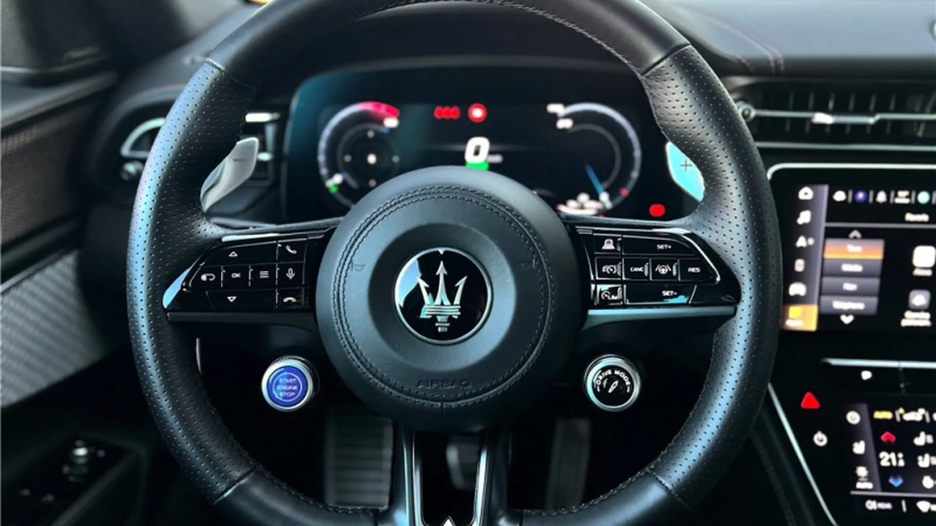 Maserati GRECALE — photo 17