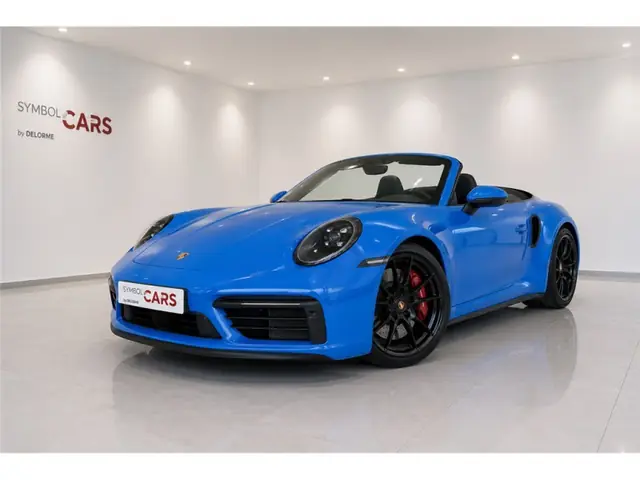 Porsche 911 CARRERA CABRIOLET 992