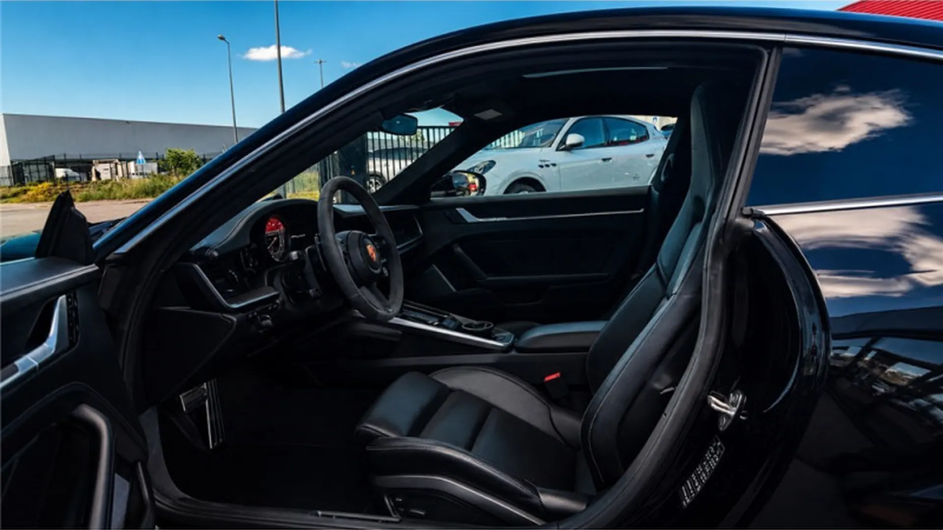 Porsche 911 — photo 5