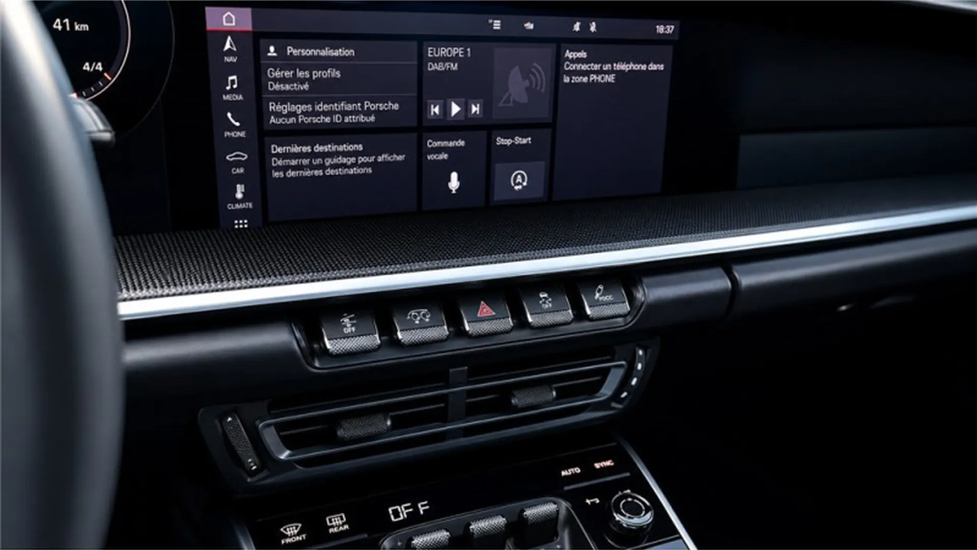 Porsche 911 — photo 11