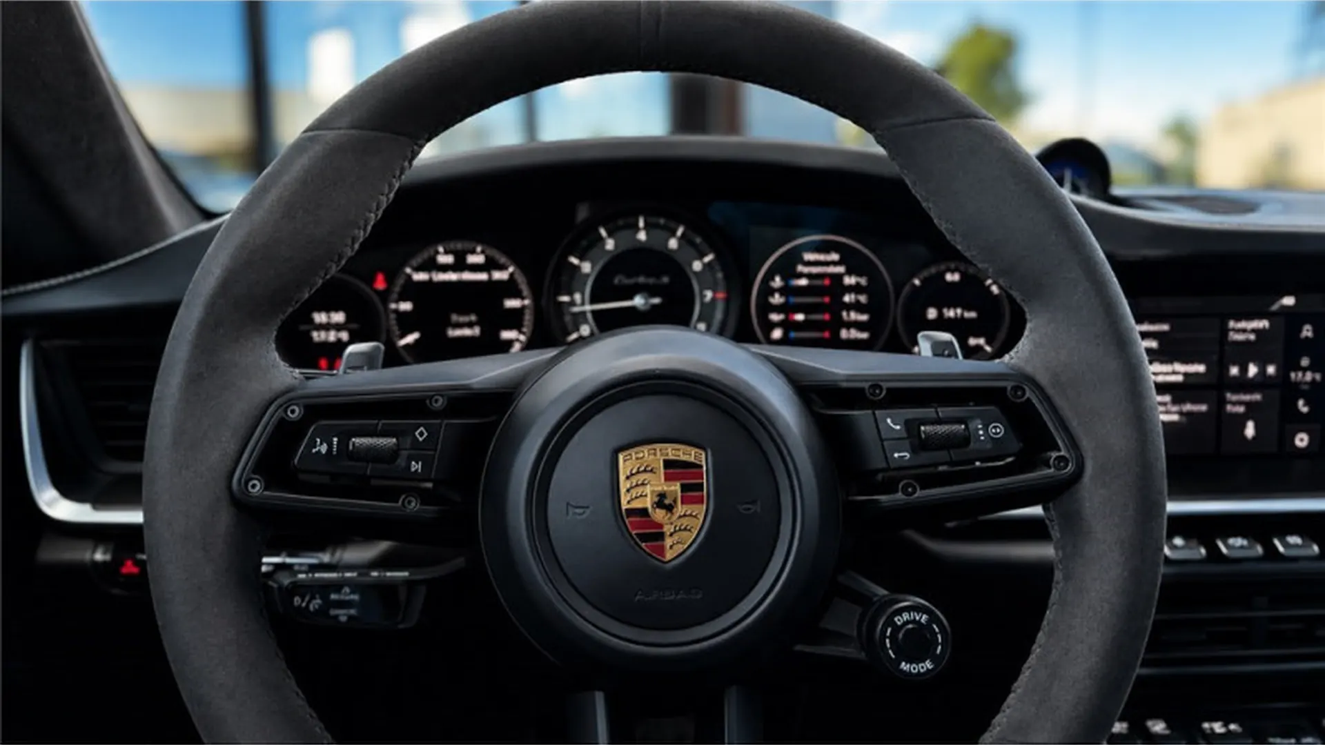 Porsche 911 — photo 8