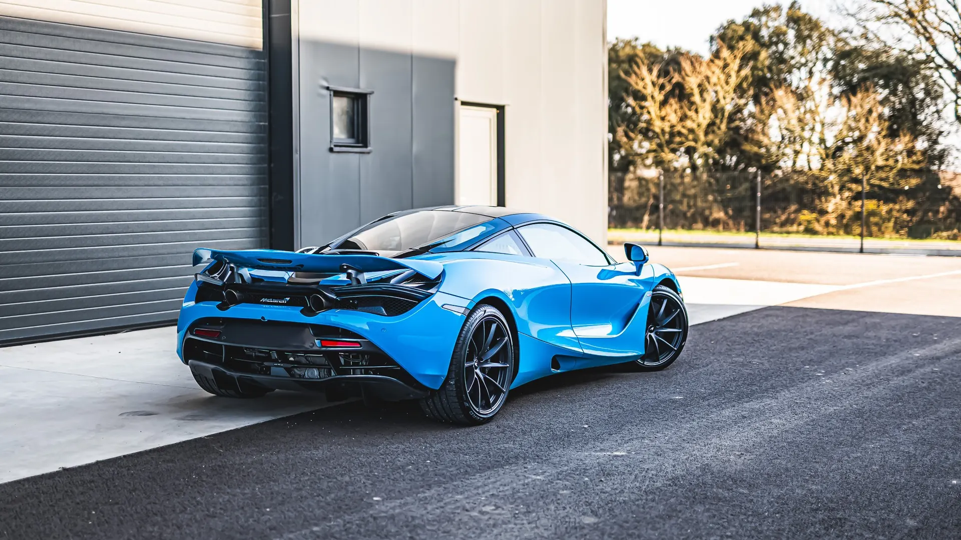 McLaren 720S — photo 4