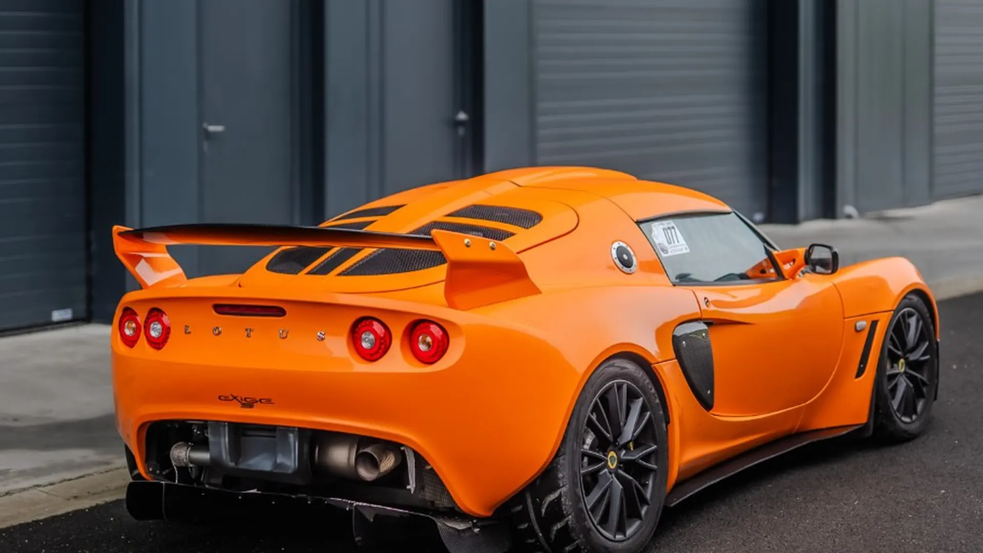Lotus Exige — photo 23