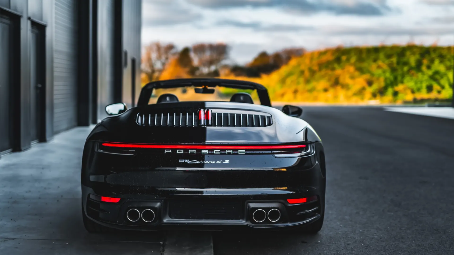 Porsche 992 — photo 10