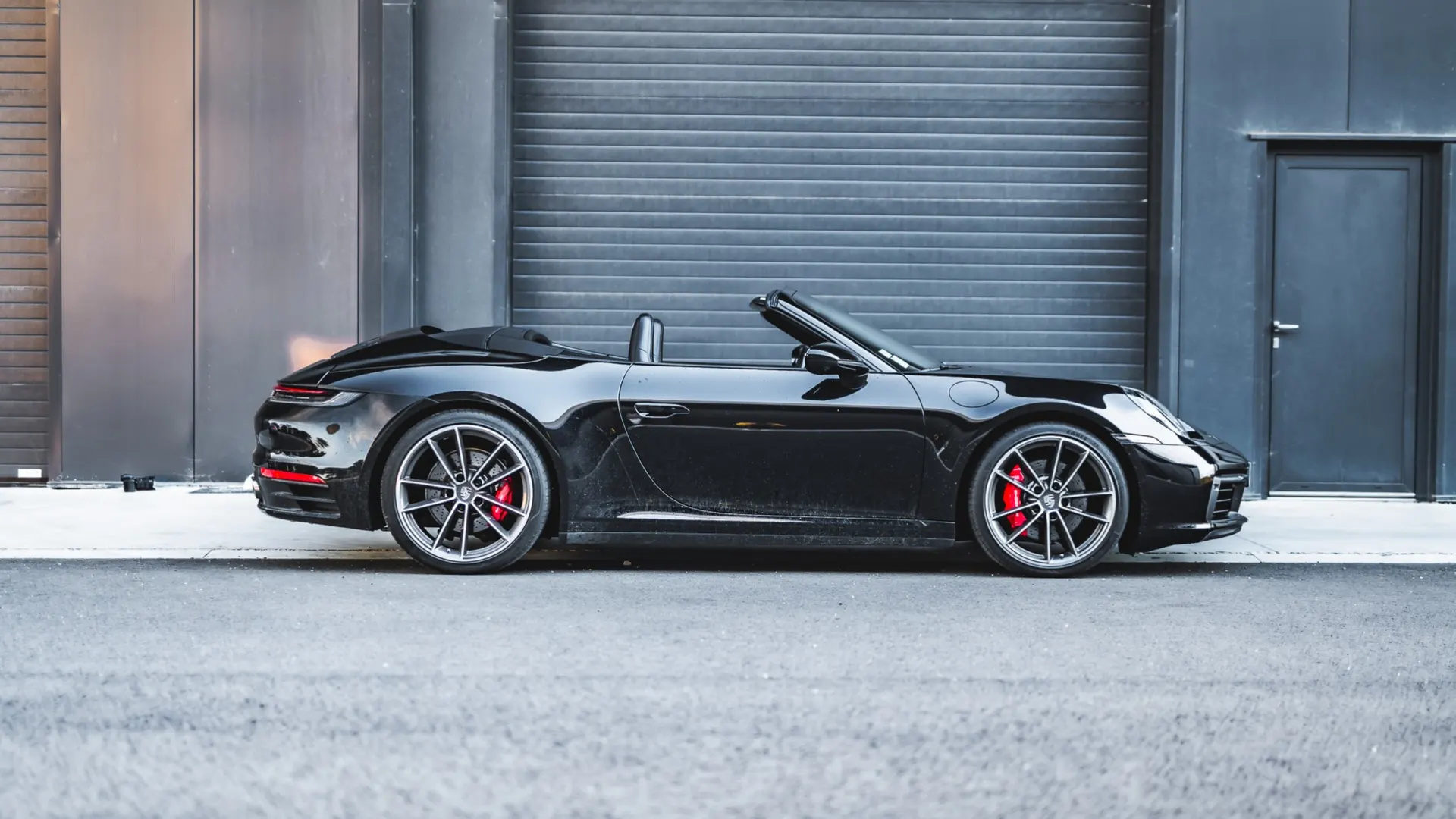 Porsche 992 — photo 11