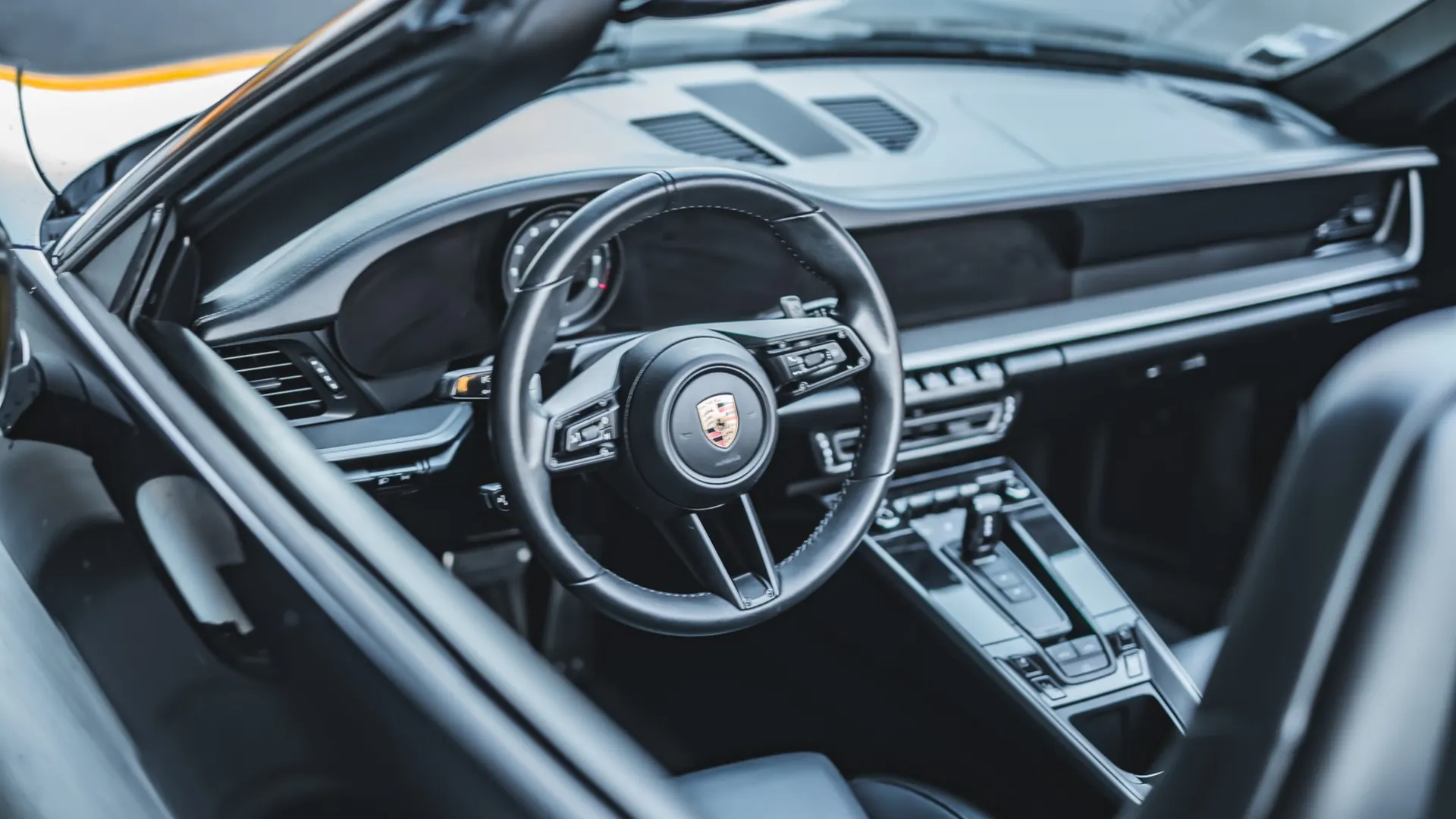 Porsche 992 — photo 13
