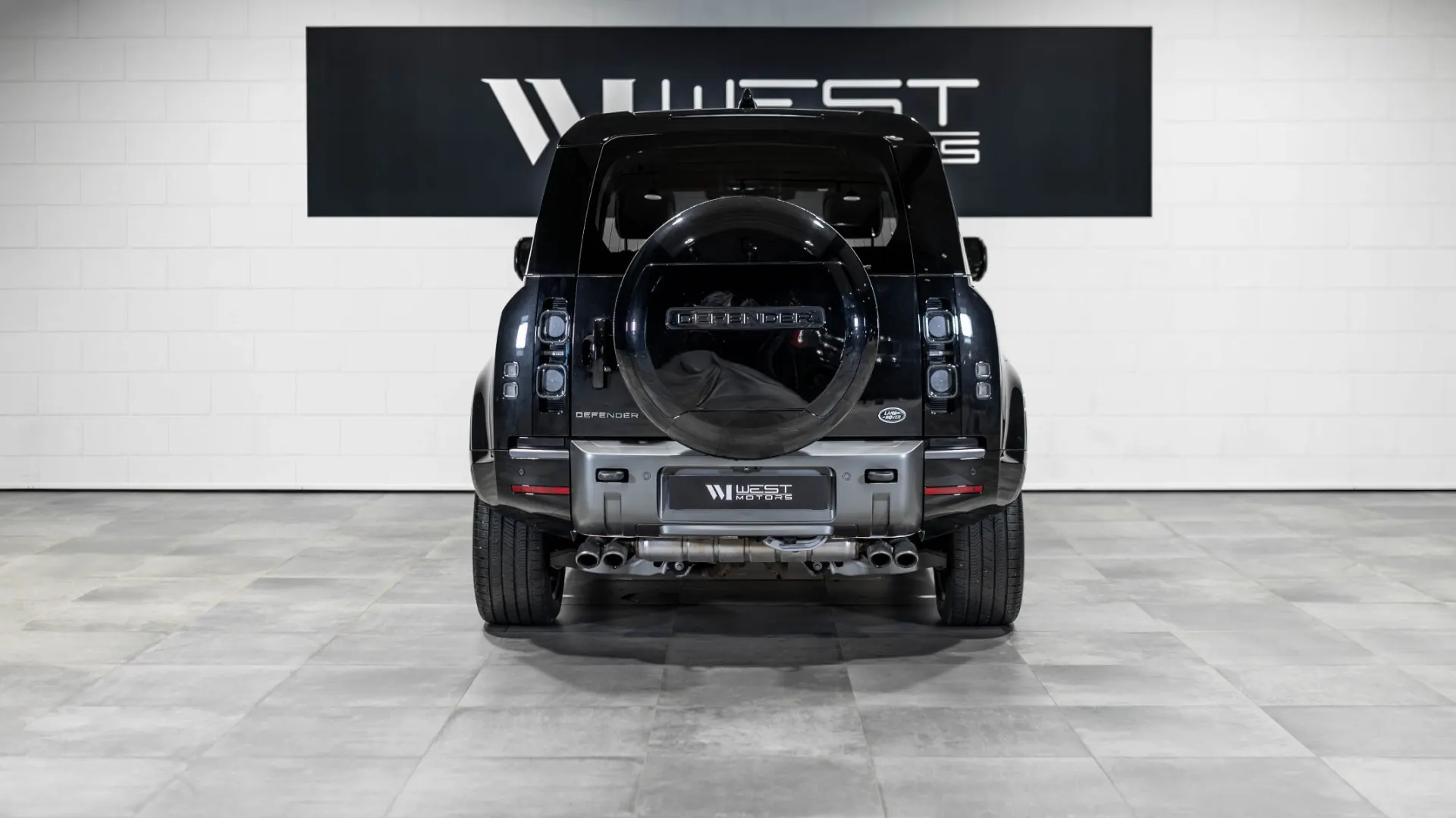 Land Rover Defender — photo 5