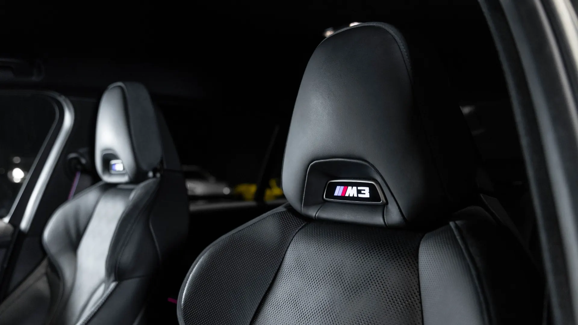 BMW M3 — photo 23