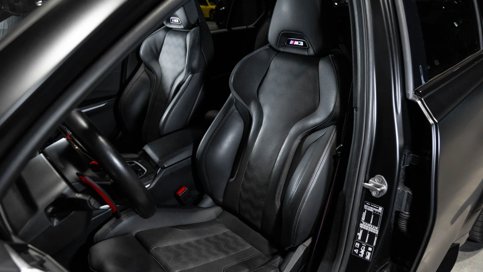 BMW M3 — photo 22