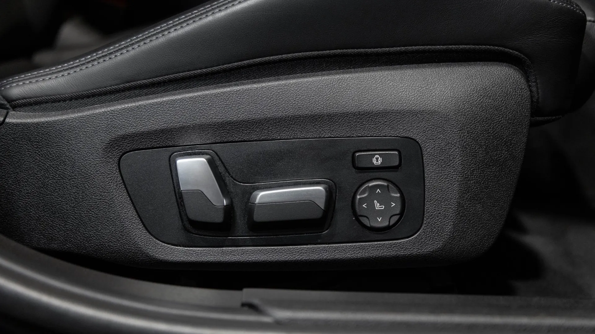 BMW M3 — photo 20