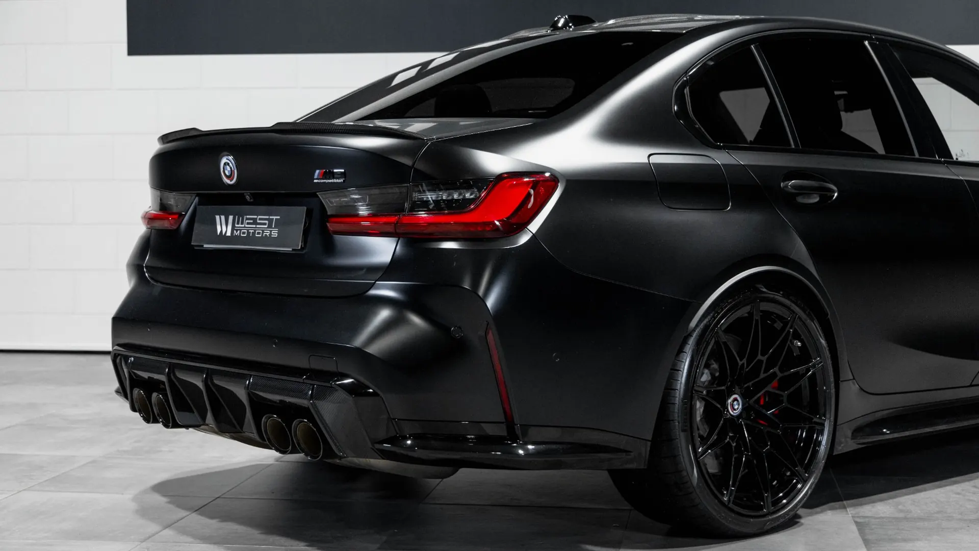 BMW M3 — photo 12