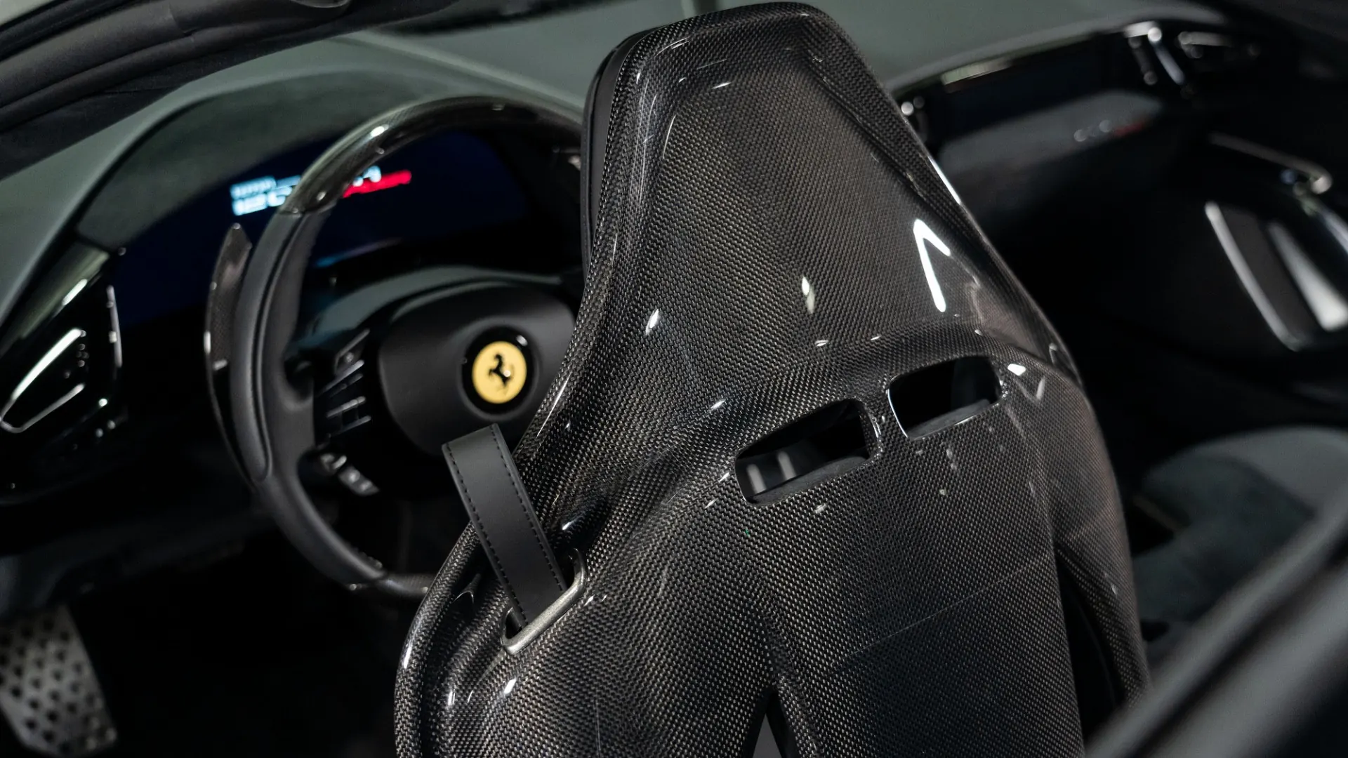 Ferrari 12Cilindri — photo 18